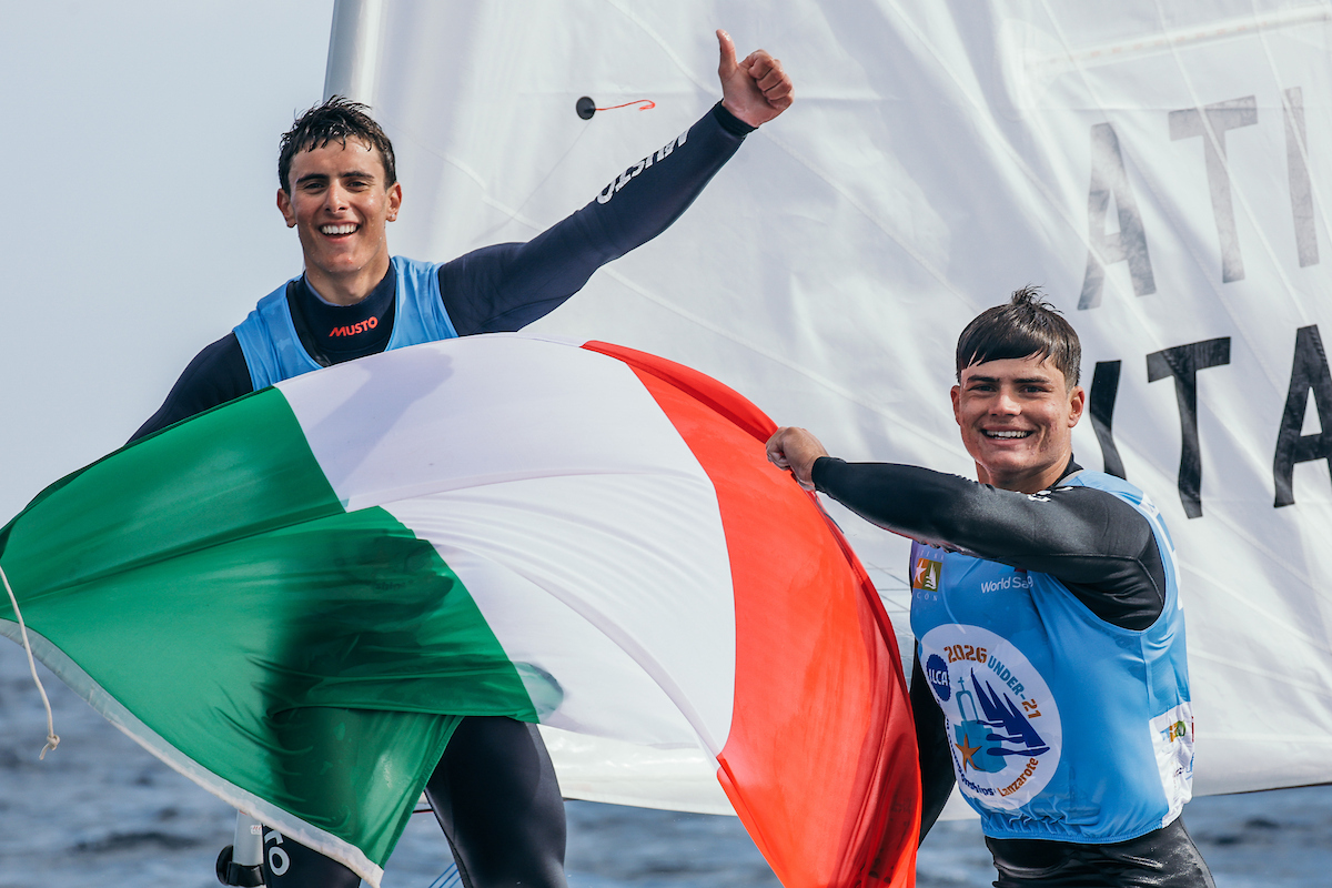 2026 ILCA U21 World Championship, con Antonio Pascali e Alessandro Cirinei la Fraglia Vela Riva festeggia un doppio oro iridato